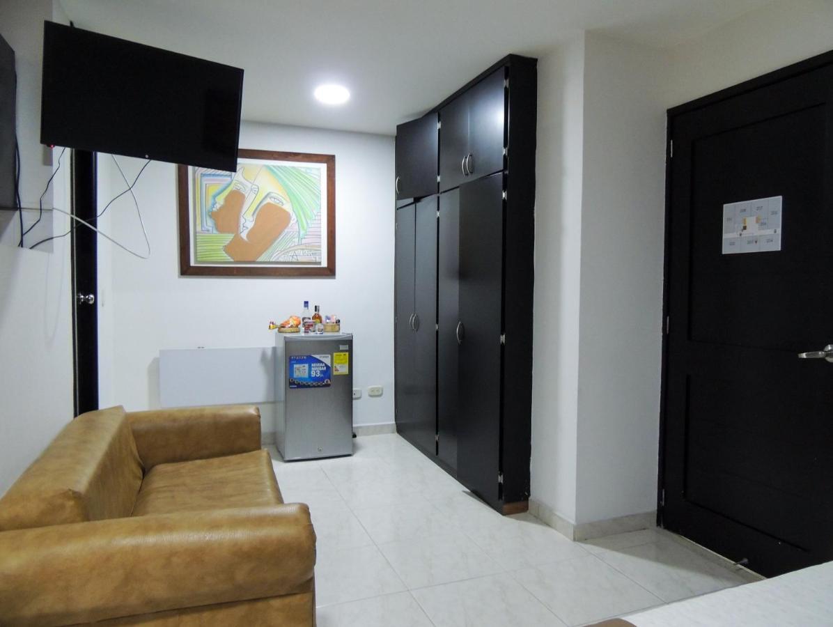 Hotel San Martin Armenia  Zimmer foto
